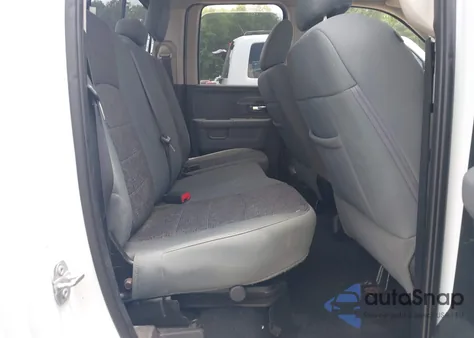 2018 Ram 1500 Big Horn 4X4 6'4 Box/Harvest 4X4 6'4 Box/Lone Star 4X4 6'4 Box from USA, damaged, VIN 1C6RR7GT6JS106952